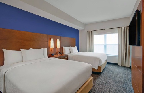 Florida Central Atlantic Coast Hotel | Exceptional Residence Inn by Marriott Orlando with Pool & Breakfast