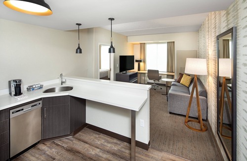 Gateway Hotel | Top-Rated Residence Inn by Marriott Toronto Mississauga West