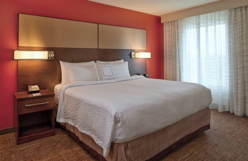 Bolingbrook Hotel | Comfortable Residence Inn by Marriott in Bolingbrook, IL