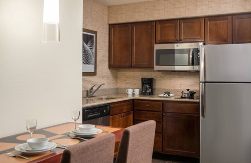 Los Alamitos Hotel | Discover Residence Inn by Marriott Cypress Los Alamitos