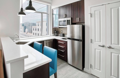 Downtown Wilmington Hotel | Comfortable Stay at Residence Inn by Marriott Wilmington