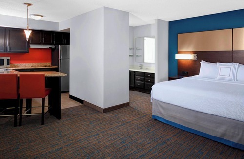 Independence Hotel | Discover Residence Inn by Marriott Cleveland Independence