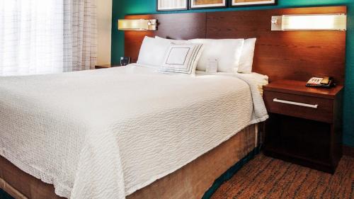 Rocky Mount Hotel | Pet-Friendly Residence Inn with Ocean View & Pool Access