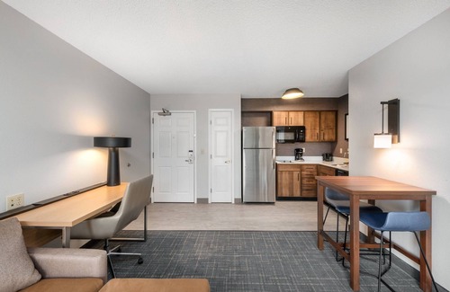 Springfield Hotel | Guest Rated: 9/10 at Residence Inn by Marriott Springfield