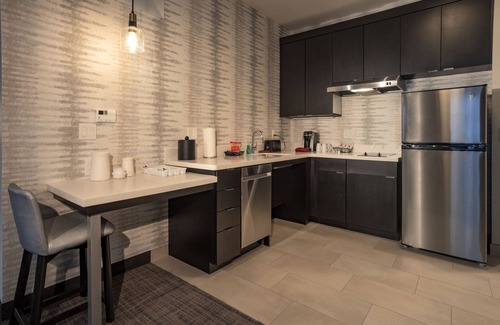 Wenatchee Hotel | Premium Residence Inn by Marriott Wenatchee with Pool & Kitchen