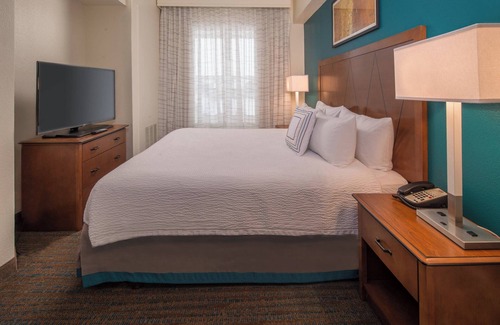 Chantilly Hotel | Unbeatable Stay at Residence Inn Chantilly Dulles South