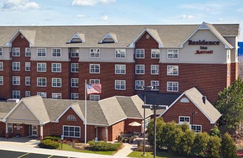 Schaumburg Hotel | Pet-Friendly Residence Inn by Marriott near Woodfield Mall
