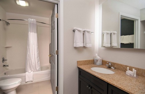 Springdale Hotel | Discover Residence Inn by Marriott Springdale with a Pool