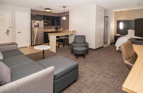 Springdale Hotel | Discover Residence Inn by Marriott Springdale with a Pool