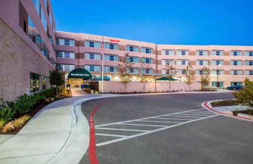 North Burnet Hotel | Pet-Friendly Residence Inn by Marriott Austin Northwest