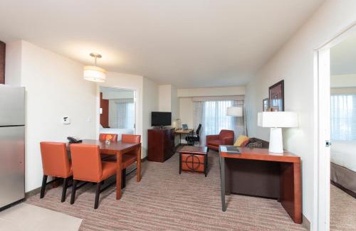 Mueller Hotel | Pet-Friendly Residence Inn by Marriott Austin - Family Oasis