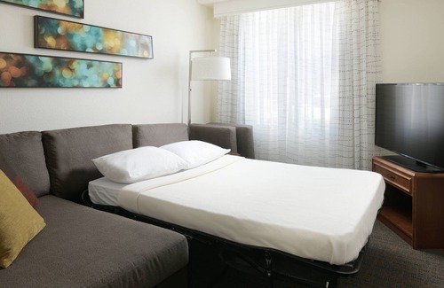 North Dallas Hotel | Family-Friendly Residence Inn with Pool in Dallas Park Central