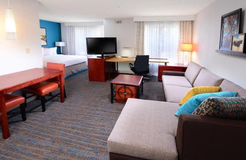 Legacy Park Hotel | Pet Friendly Residence Inn by Marriott Dallas Plano/Legacy