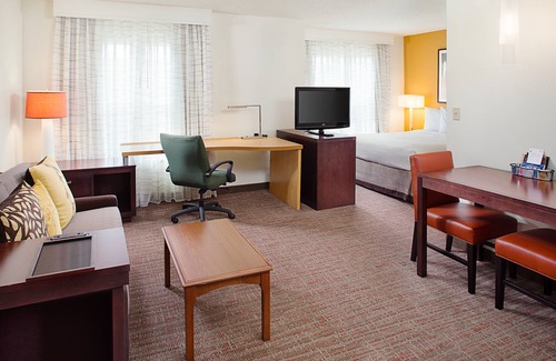 Greenway Plaza-Upper Kirby Hotel | Family-Friendly Residence Inn by Marriott Houston West University