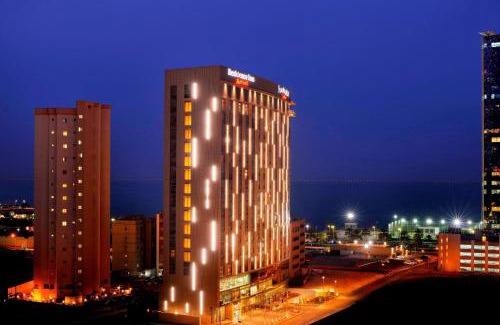 Kuwait City Hotel | Discover Residence Inn by Marriott Kuwait City - 4-Star Comfort