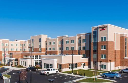 Nashua Hotel | Pet-Friendly Residence Inn by Marriott Nashua with Pool Access