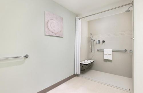 Isla Verde Hotel | Oceanfront Residence Inn by Marriott San Juan Isla Verde