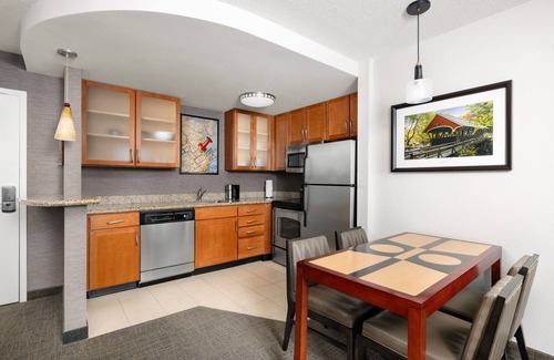 Concord Hotel | Top-Rated Residence Inn by Marriott Concord with Pool & Dining