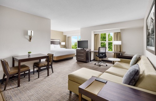 Franklin Hotel | Eco-Friendly Residence Inn by Marriott Boston-Franklin