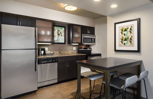 Harbor Hotel | Explore Residence Inn By Marriott Long Beach with Pool & Spa