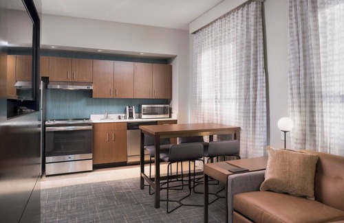 Downtown Memphis Hotel | Discover Residence Inn by Marriott Memphis Downtown
