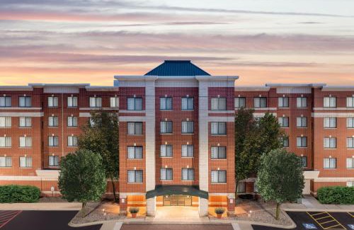 Oak Brook Hotel | Explore Residence Inn by Marriott Chicago Oak Brook's Comfort