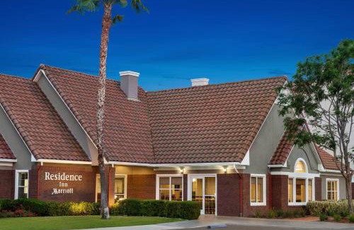 Palmdale Hotel | Pet-Friendly Retreat at Residence Inn by Marriott Palmdale