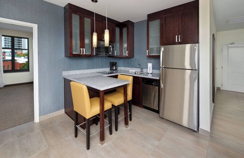 Downtown Richmond Hotel | Popular Residence Inn by Marriott Richmond Downtown Awaits
