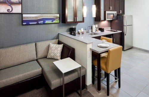 Downtown Richmond Hotel | Popular Residence Inn by Marriott Richmond Downtown Awaits