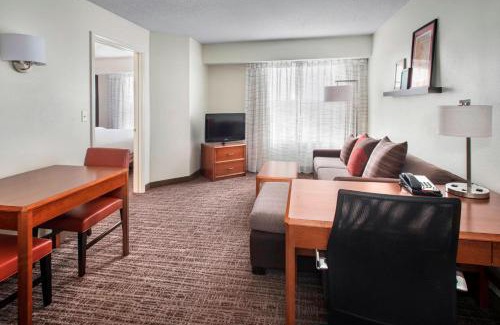 Somerset Hotel | Pet-Friendly Residence Inn by Marriott Somerset - Guest Rated 8.6