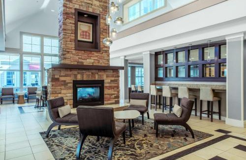 Northwest Yonkers Hotel | Discover Residence Inn by Marriott Yonkers with Pool & Ocean View