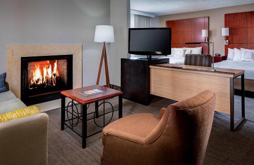 Las Colinas Hotel | Top-Rated Residence Inn Dallas with Pool & Breakfast