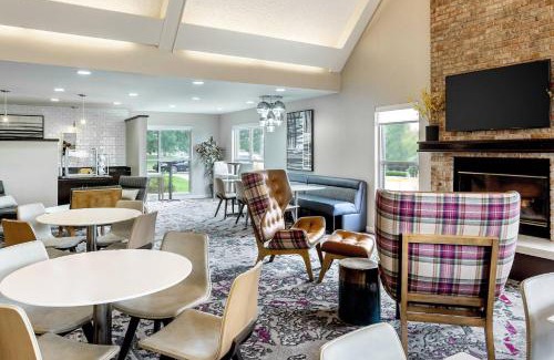 Westminster Hotel | Pet-Friendly Residence Inn Denver North with Pool Access