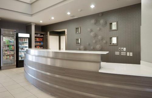 West Des Moines Hotel | Inviting Residence Inn Des Moines West at Jordan Creek Town Center