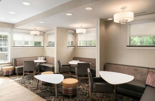 Gainesville Hotel | Pet-Friendly Residence Inn Gainesville I-75 with Breakfast