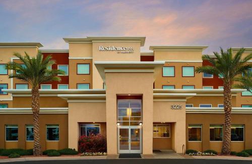 Seven Hills Hotel | Enjoy Pet-Friendly Stays at Residence Inn Las Vegas South