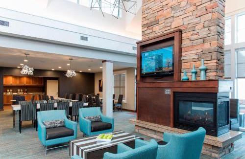 Moline Hotel | Comfortable Stay at Residence Inn Moline Quad Cities