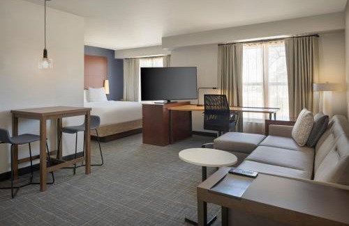 Peoria Hotel | Pet-Friendly Residence Inn Phoenix Glendale with Pool Access