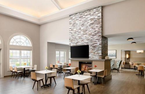 Pleasanton Hotel | Pet-Friendly Residence Inn Pleasanton with Pool & Ocean View