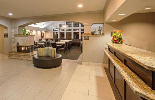 Edenvale Hotel | Pet Friendly Residence Inn San Jose South with Ocean Views
