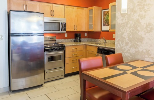 Sioux Falls Hotel | Experience Comfort at Residence Inn Sioux Falls - Top Amenities
