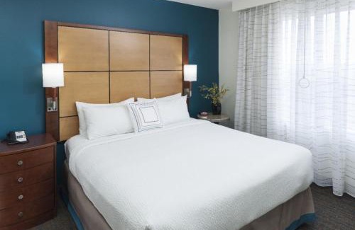 Mishawaka Hotel | Inviting Residence Inn South Bend Mishawaka: Pet-Friendly Stay