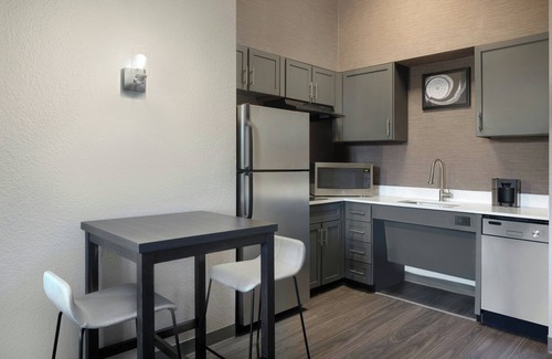 Lutz Hotel | Top-Rated Residence Inn Tampa with Pool and Spa Amenities
