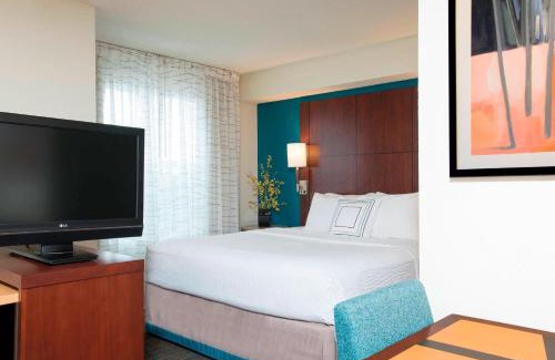 Maumee Hotel | Discover Residence Inn Toledo Maumee: Pet-Friendly Retreat