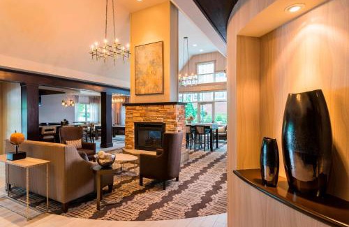 Worcester Hotel | Pet-Friendly Residence Inn Worcester with Pool & Breakfast