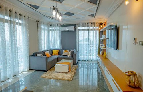 Douala Apartment | Pet-Friendly Residence Isabella with Pool & Family Amenities