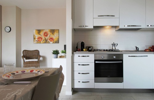 Rivoltella Apartment | Relax at the Residence of the Pines with Ocean View Amenities