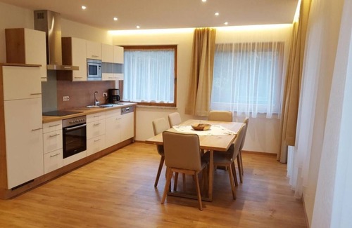 Naz Apartment | Discover Residence Klementhof #2: Family & Pet Friendly Stay