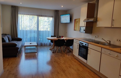 Naz Apartment | Explore Residence Klementhof: Pet-Friendly Getaway