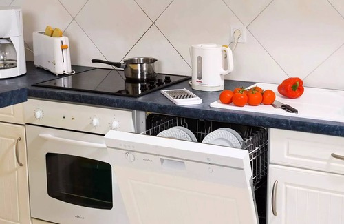 L'Aiguillon-sur-Vie Apartment | Cozy Residence Le Domaine des Fontenelles with Ocean Views